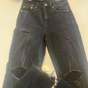 #349 American Eagle Outfitters Black Distressed Straight Leg Jeans